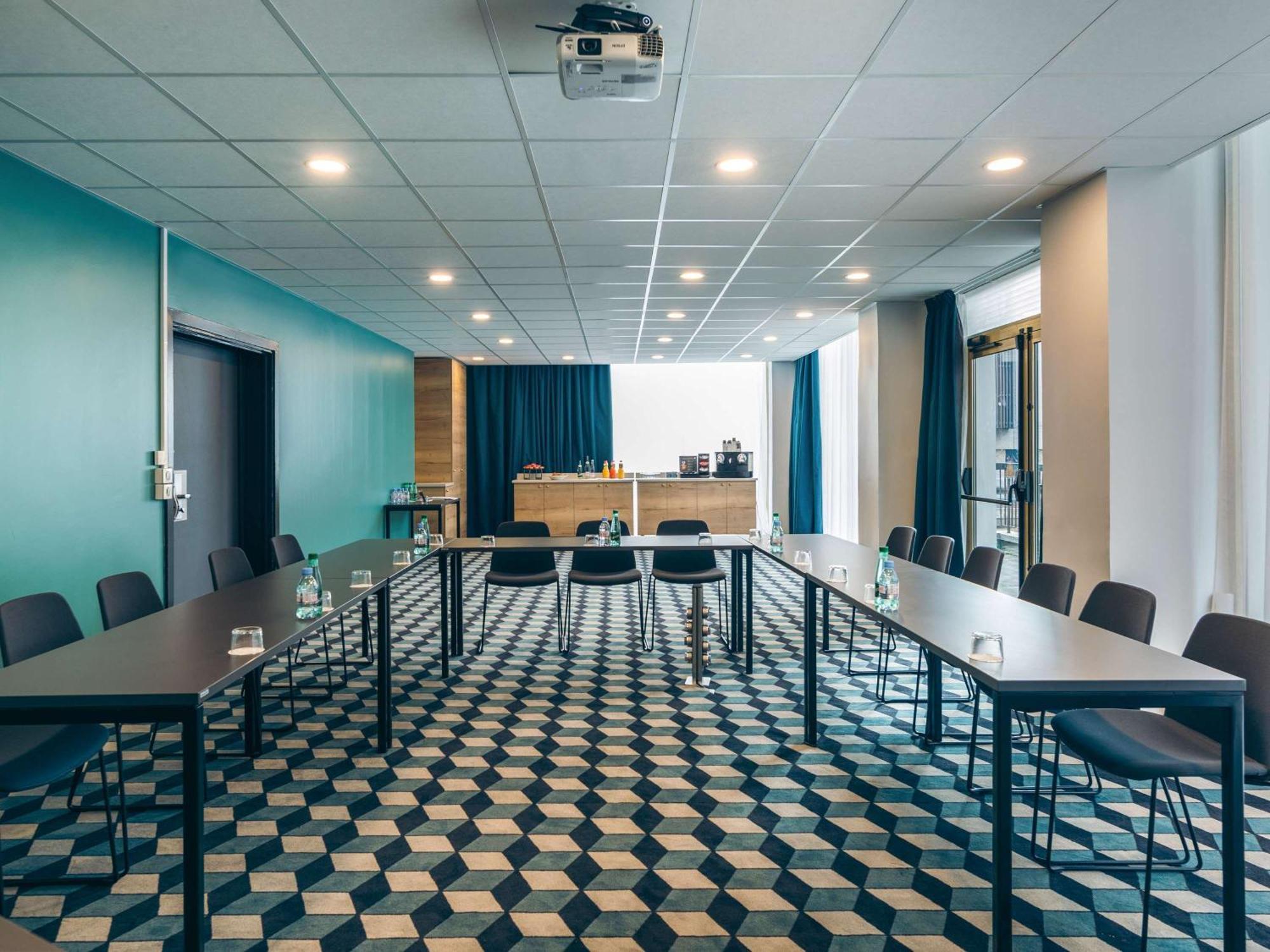 Mercure Bordeaux Centre Ville Экстерьер фото